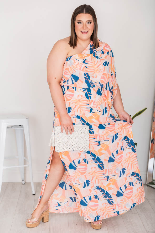 21 Plus Size Tropical Dresses on Amazon (All Under $50!).