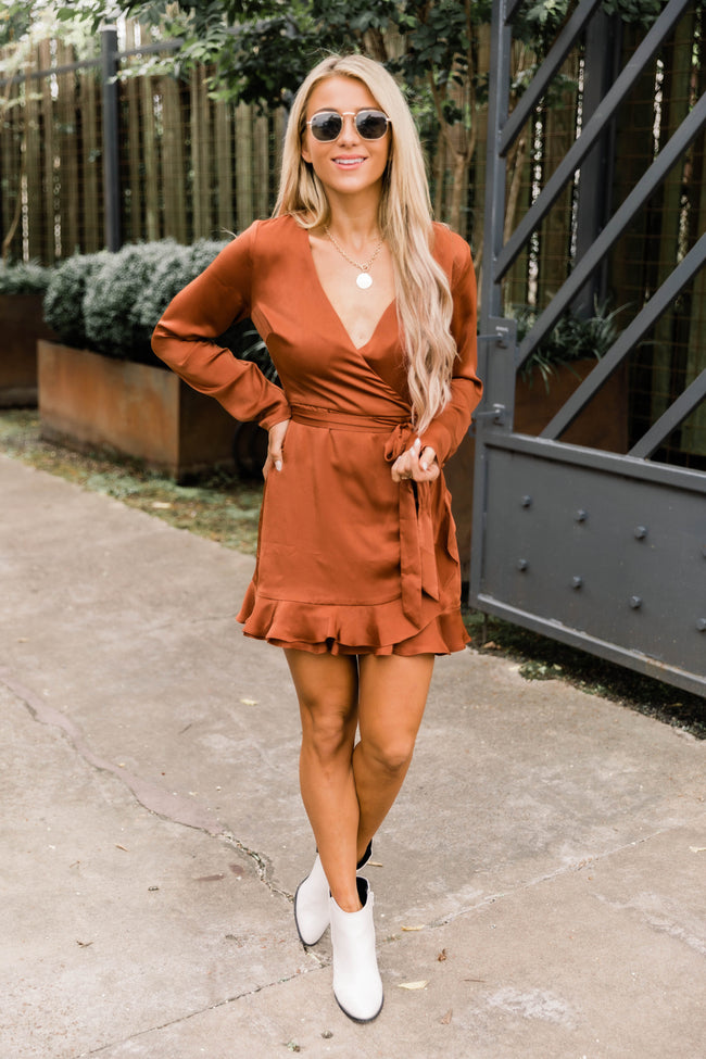 Dream By Daylight Rust Romper – Pink Lily