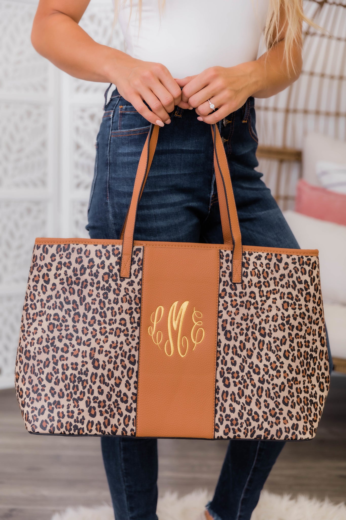 animal print tote