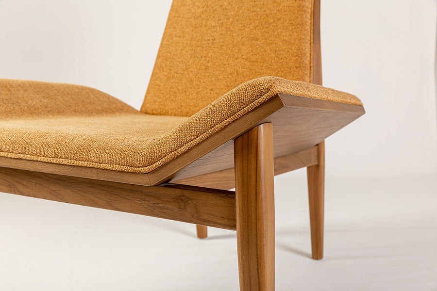 Ostrich Lounge Chair, Mustard – LivingZtyle.com