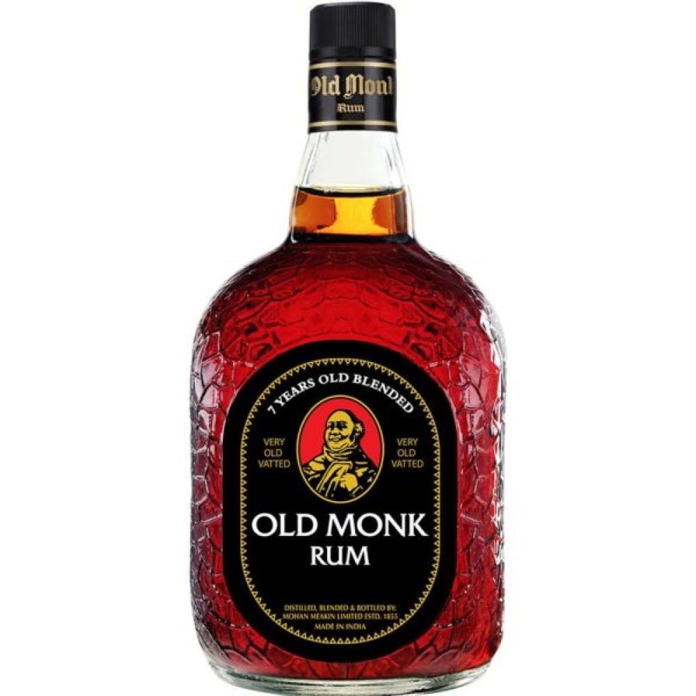 Монк 7. Олд Монк Ром. Ром индийский Олд Монк. Ром Олд Монк Индия 7 лет. "Old Monk" 7 years old, 0.75 л.