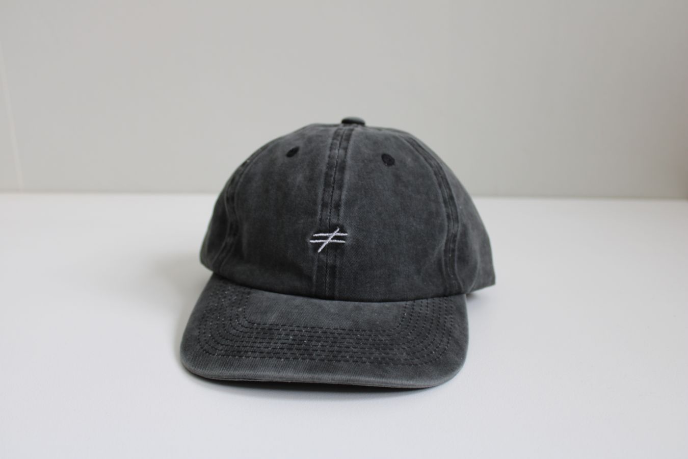 washed black cap