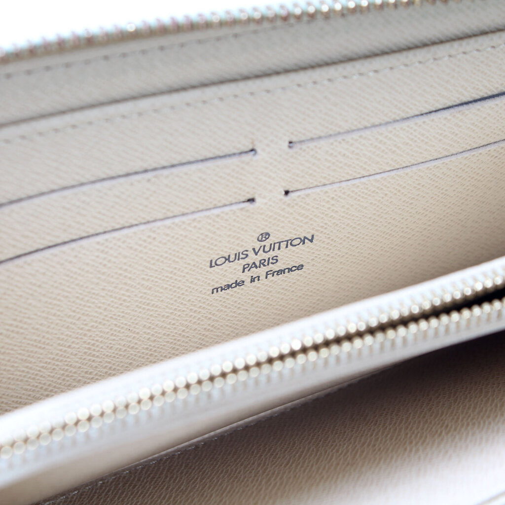 Zippy Wallet Azur (A) – Keeks Designer Handbags