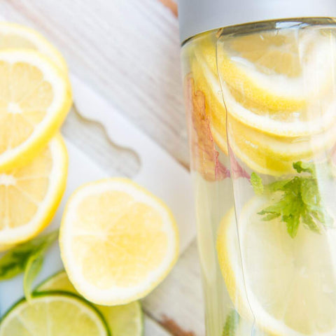 Lemon water for hydration