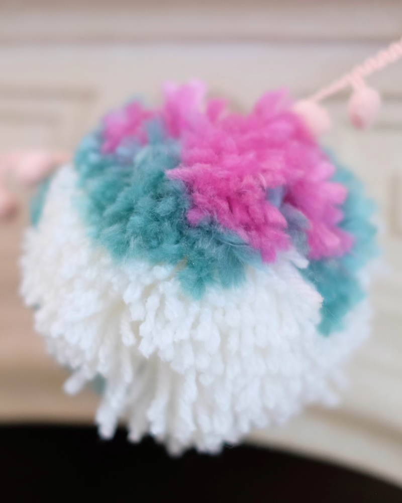 DIY pompon en laine : Notre DIY en images pour faire un pompon en