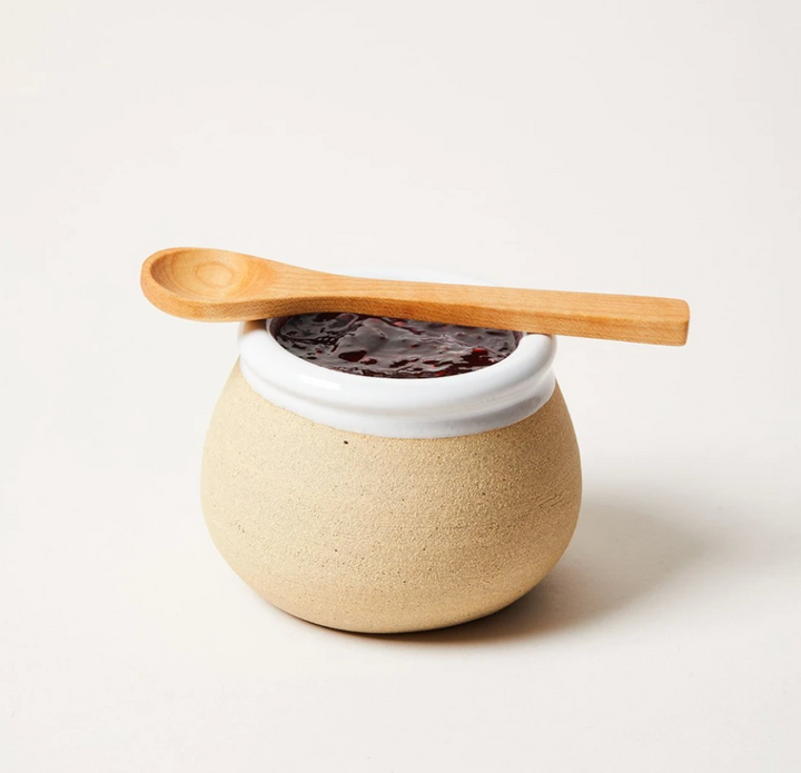 Beehive Honey Pot with Wooden Dipper – Farmhouse Pottery