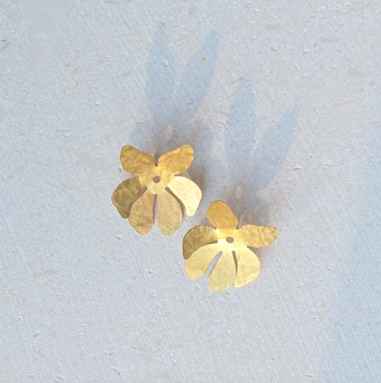 Wee Gold Tahiti Earrings