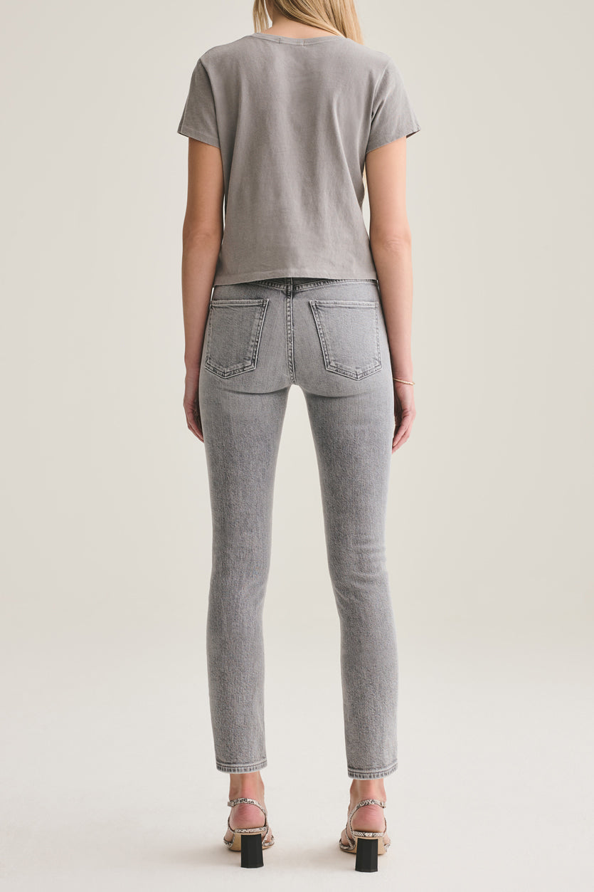 mid rise straight fit jeans