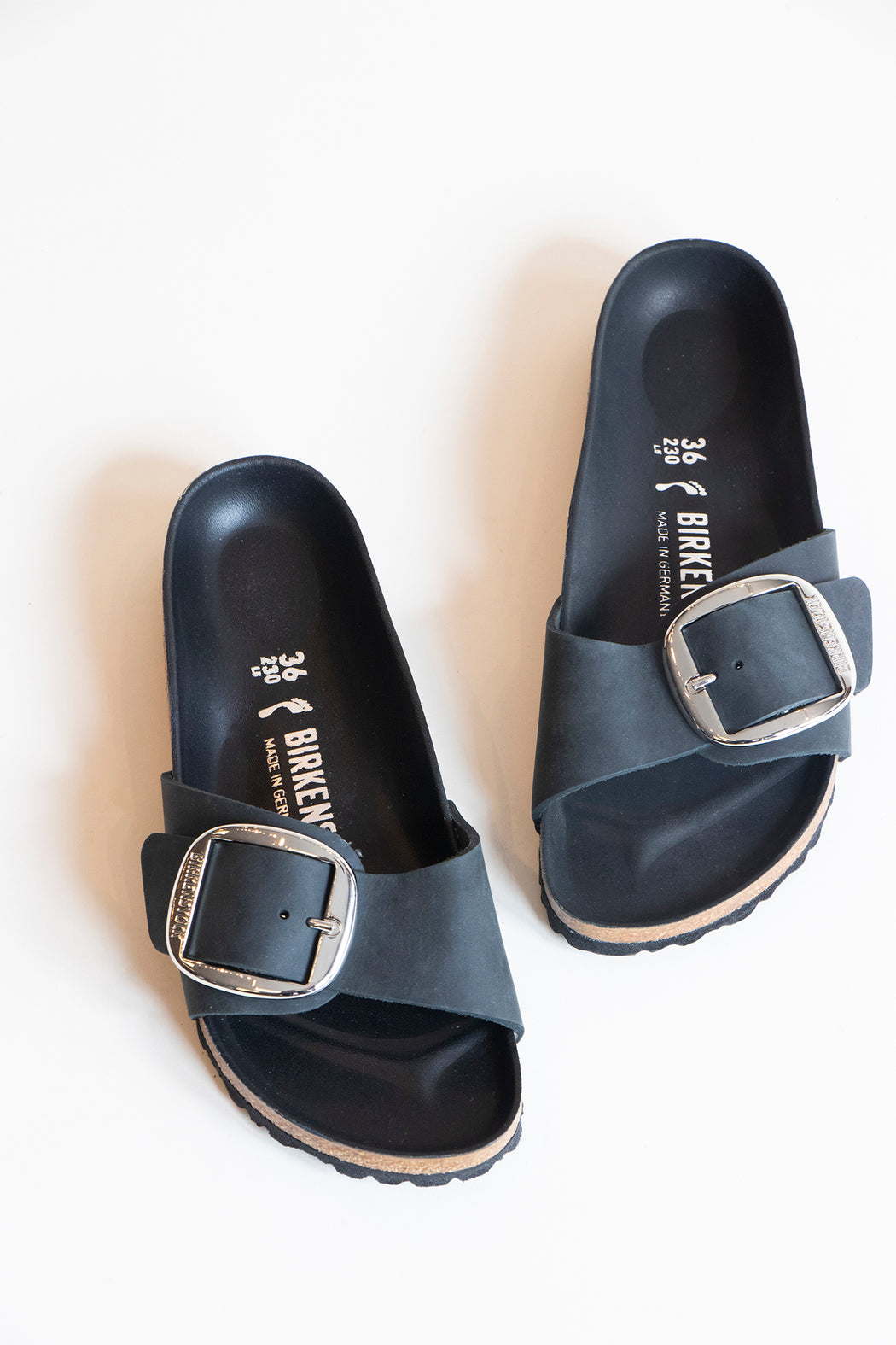 madrid big buckle birkenstock black