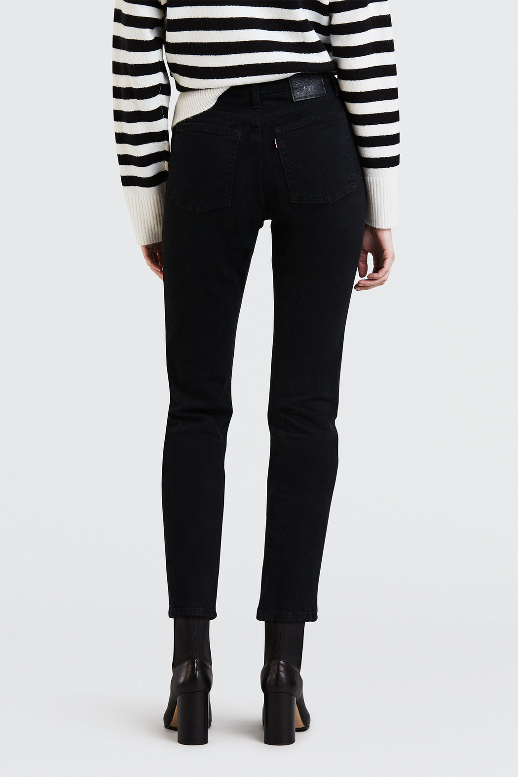 levi's wedgie straight black heart