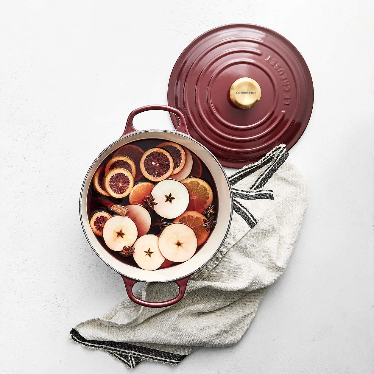 Le Creuset 9 qt Round Dutch Oven — Culinary Apple