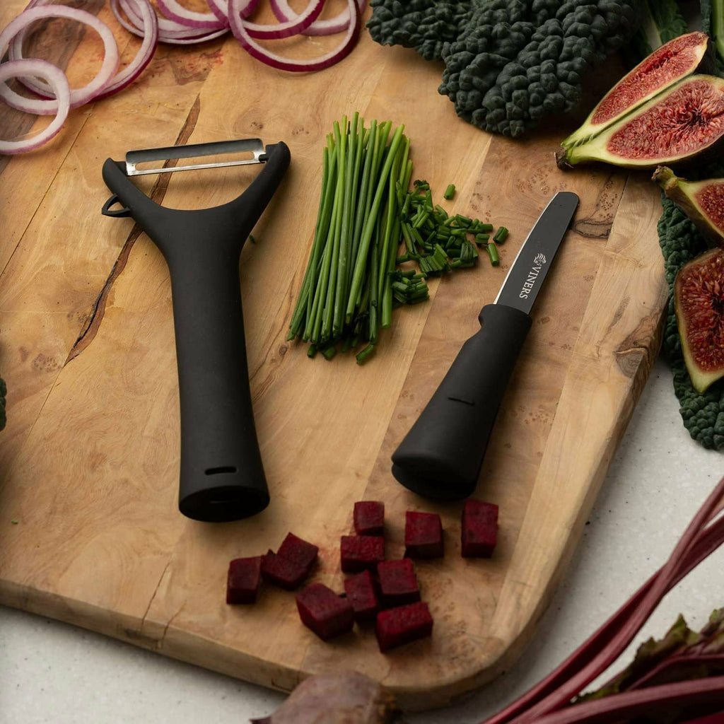 Sharple: Self-Sharpening Vegetable Peeler