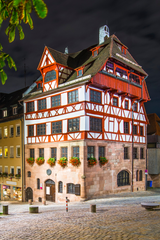 Gingerbread World Blog - Lebkuchen Schmidt Festive Chest Illustration of Albrecht Duerer House