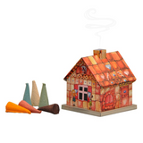 Gingerbread World Christmas Market Gift Chest - Smoker House Included