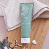 Reluminate Beauty Gentle Facial Scrub