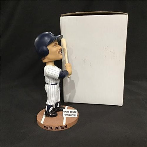 Yogi Berra - Bobblehead - New York Yankees Green Platform