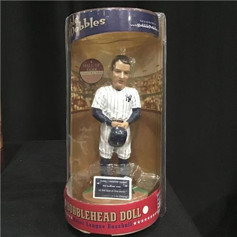 Yogi Berra - Bobblehead - New York Yankees Red Platform – Overtime Sports