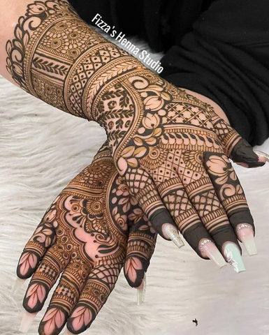 The 11 Best Henna Tattoo Artists for Hire in Toronto, ON | GigSalad
