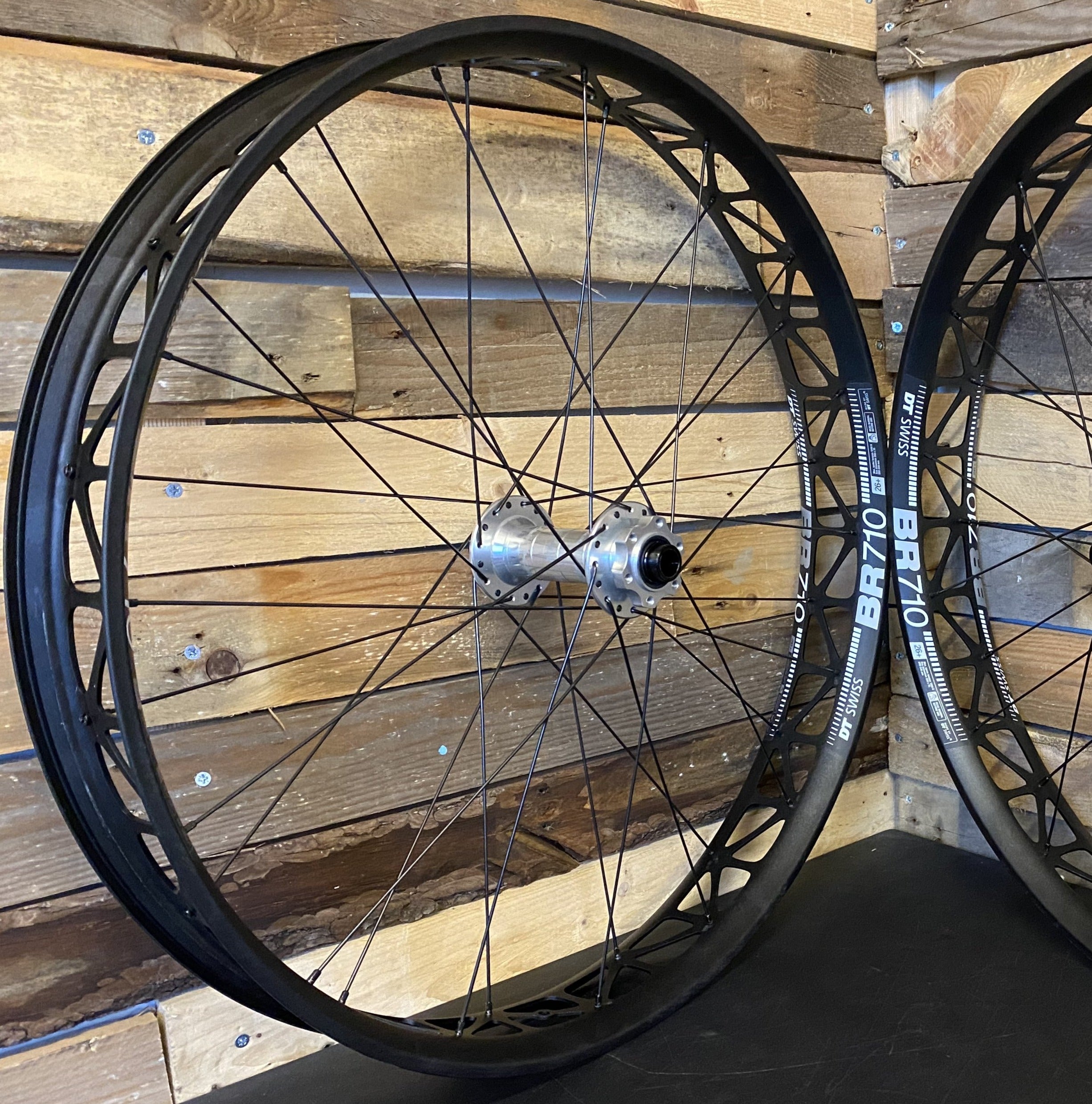 dt swiss br710 wheelset