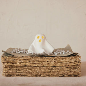 Bisque Ghost with LED Light - Little Red Barn Door