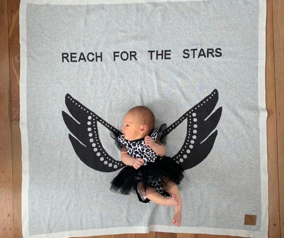 Cute baby blanket with inspiring prints