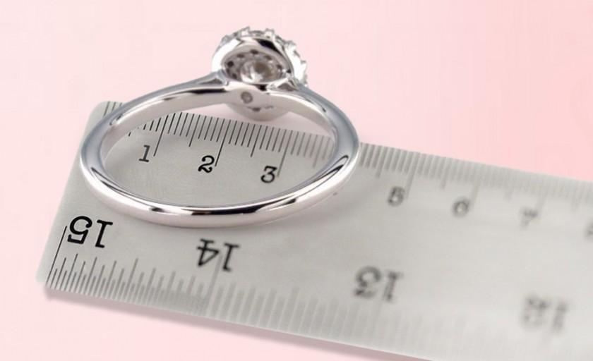 ring sizing with a ruler is not recommended