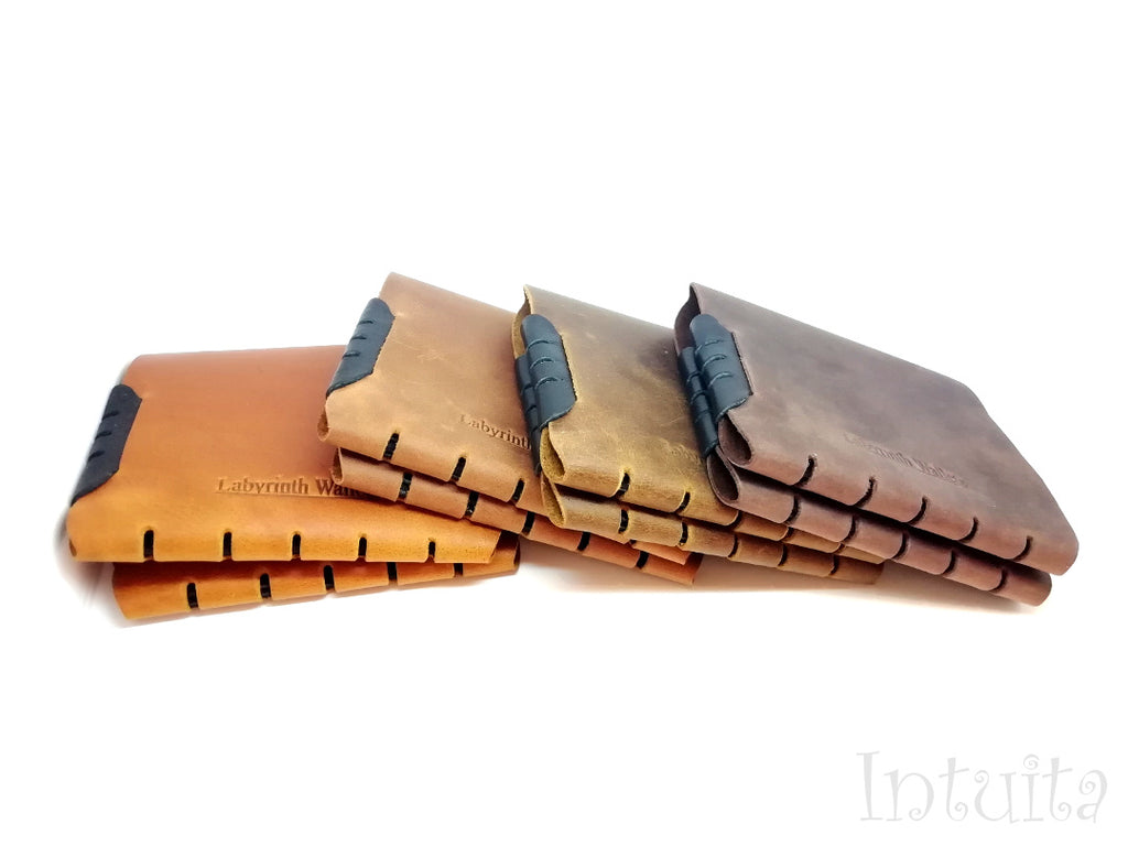 Seamless Leather Wallets For Him For Christmas in Intuita