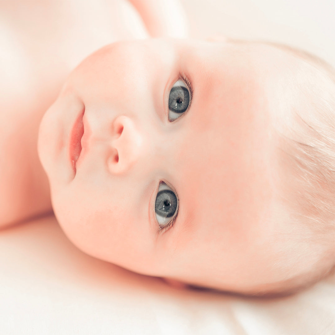 Op welke leeftijd is de oogkleur van een baby definitief? -