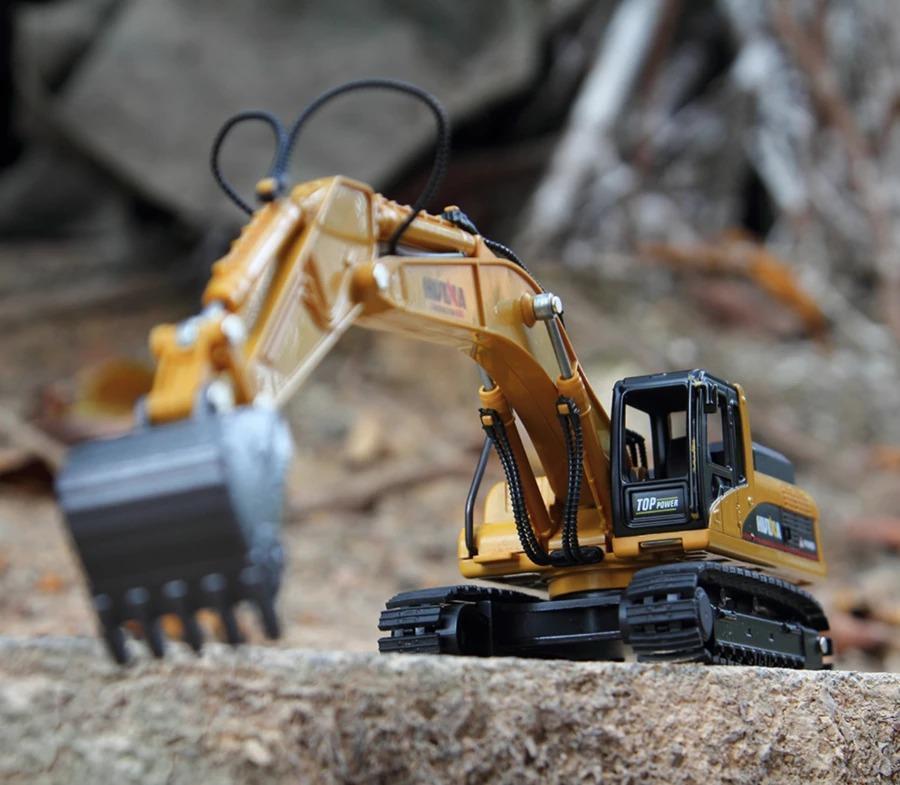 radio controlled construction vehicles