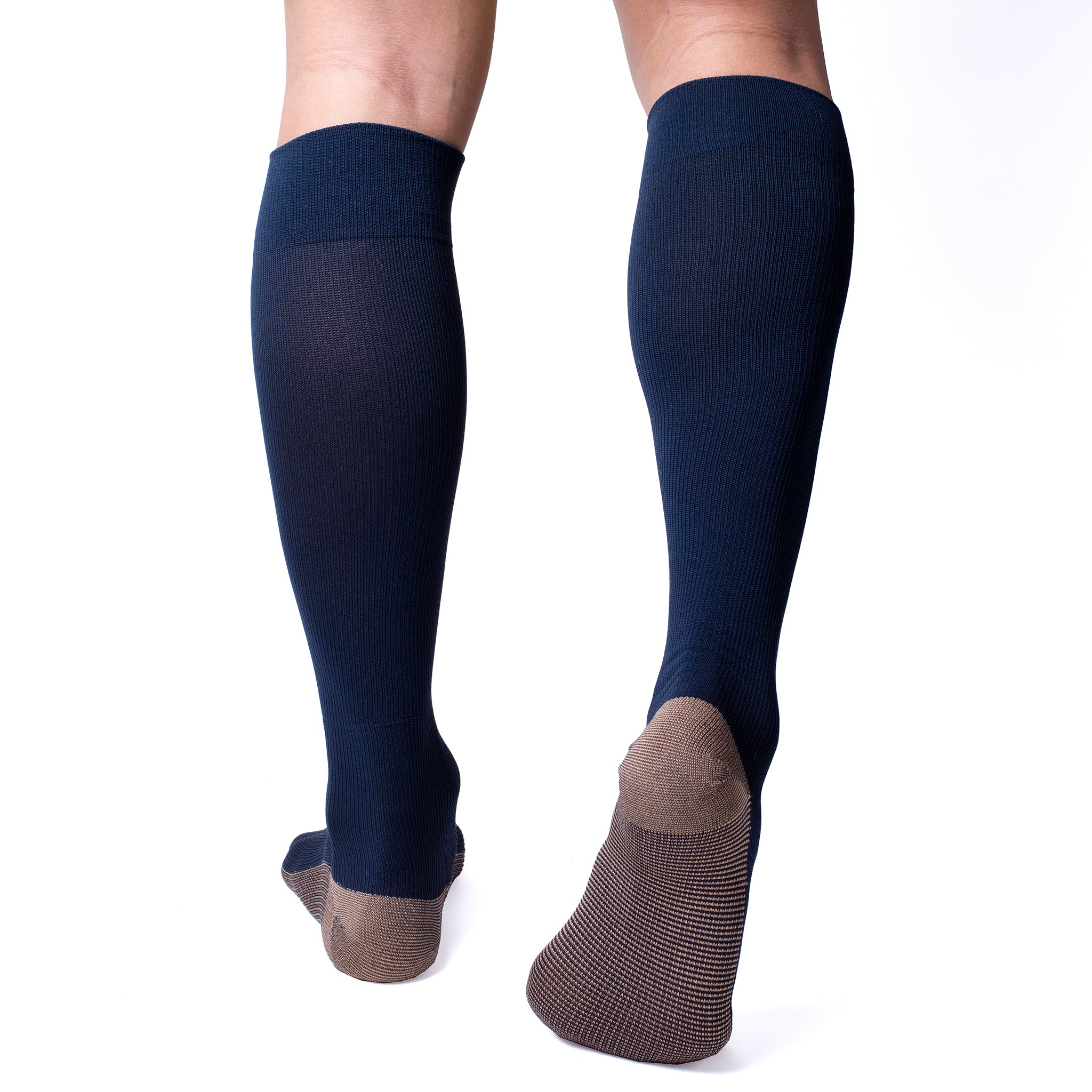 Is It Okay To Sleep With Compression Socks On? - Copper Fit
