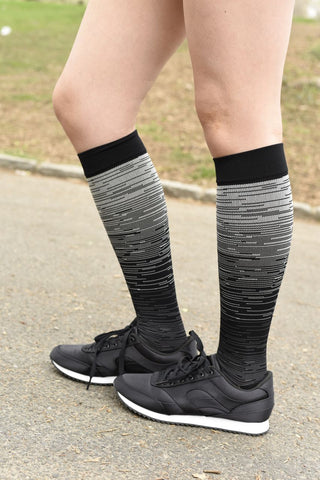 LONG-DISTANCE RUNNING SOCKS