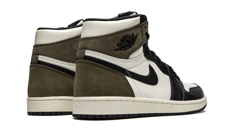 Air Jordan 1 Retro High OG “Dark Mocha 