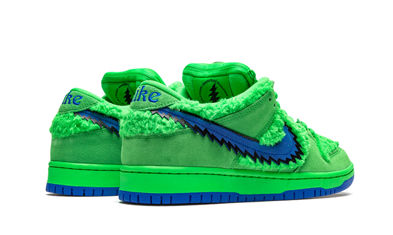 dunk low green bear