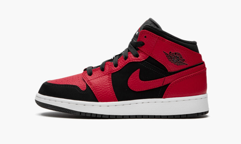 2021 jordan 1 mid