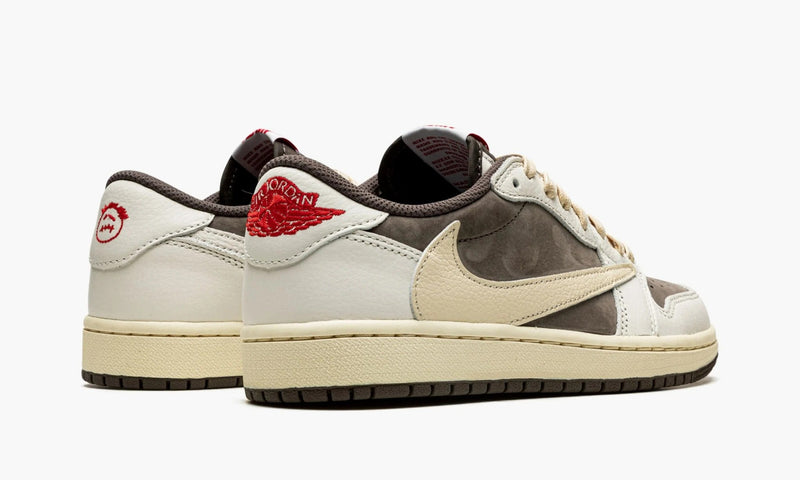 Travis Scott Nike Jordan 1 Low リバースモカ 直輸入品激安