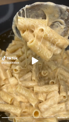 TikTok Video: Cremige Käsenudeln in nur 15 Minuten