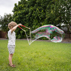 DrZigs-Australia-Reverie-Craft-Creating-Giant-Bubbles