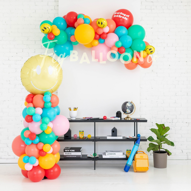 PROJECT #6, Learning to Balloon Garland