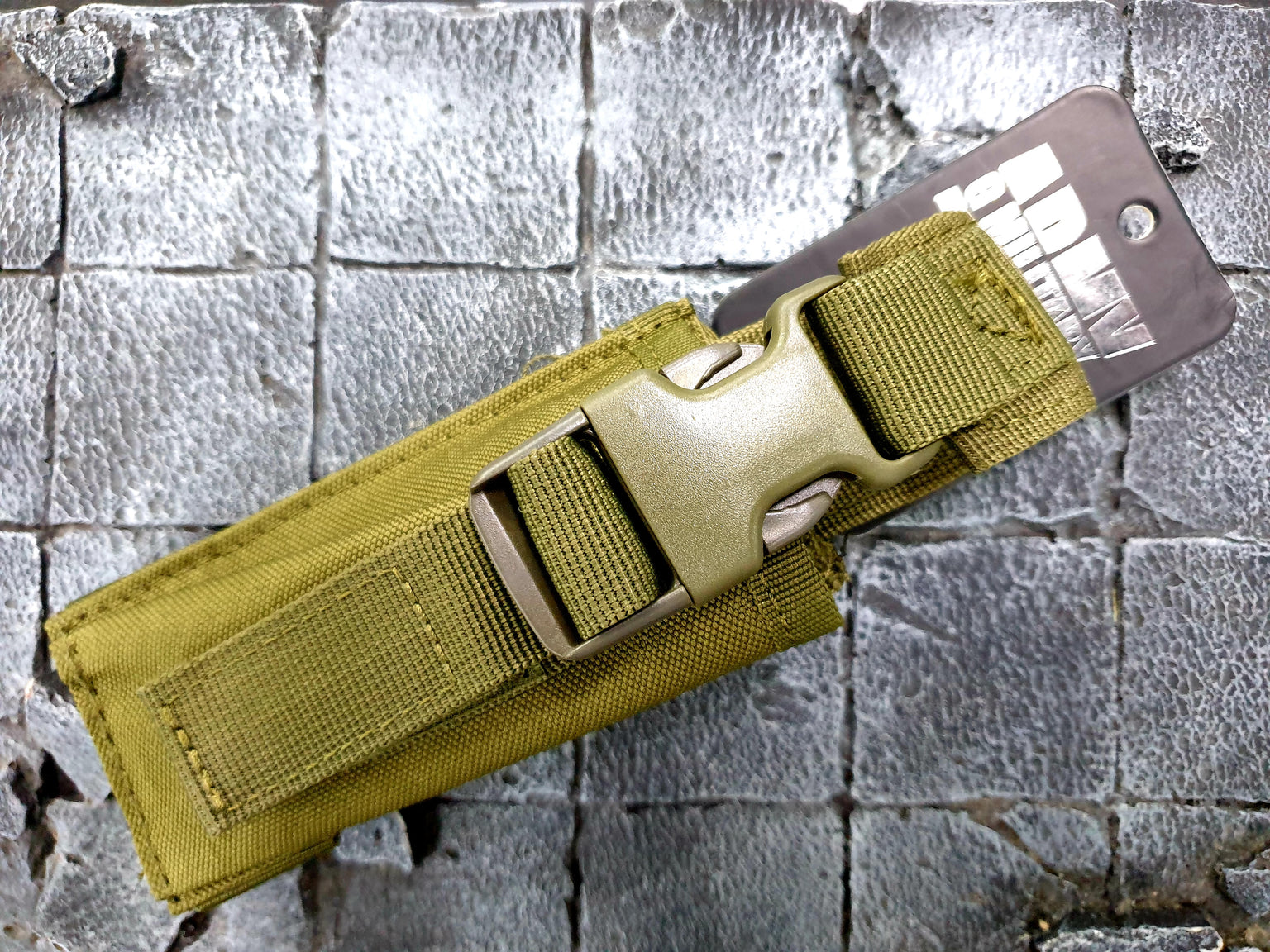 improved multi tool pouch