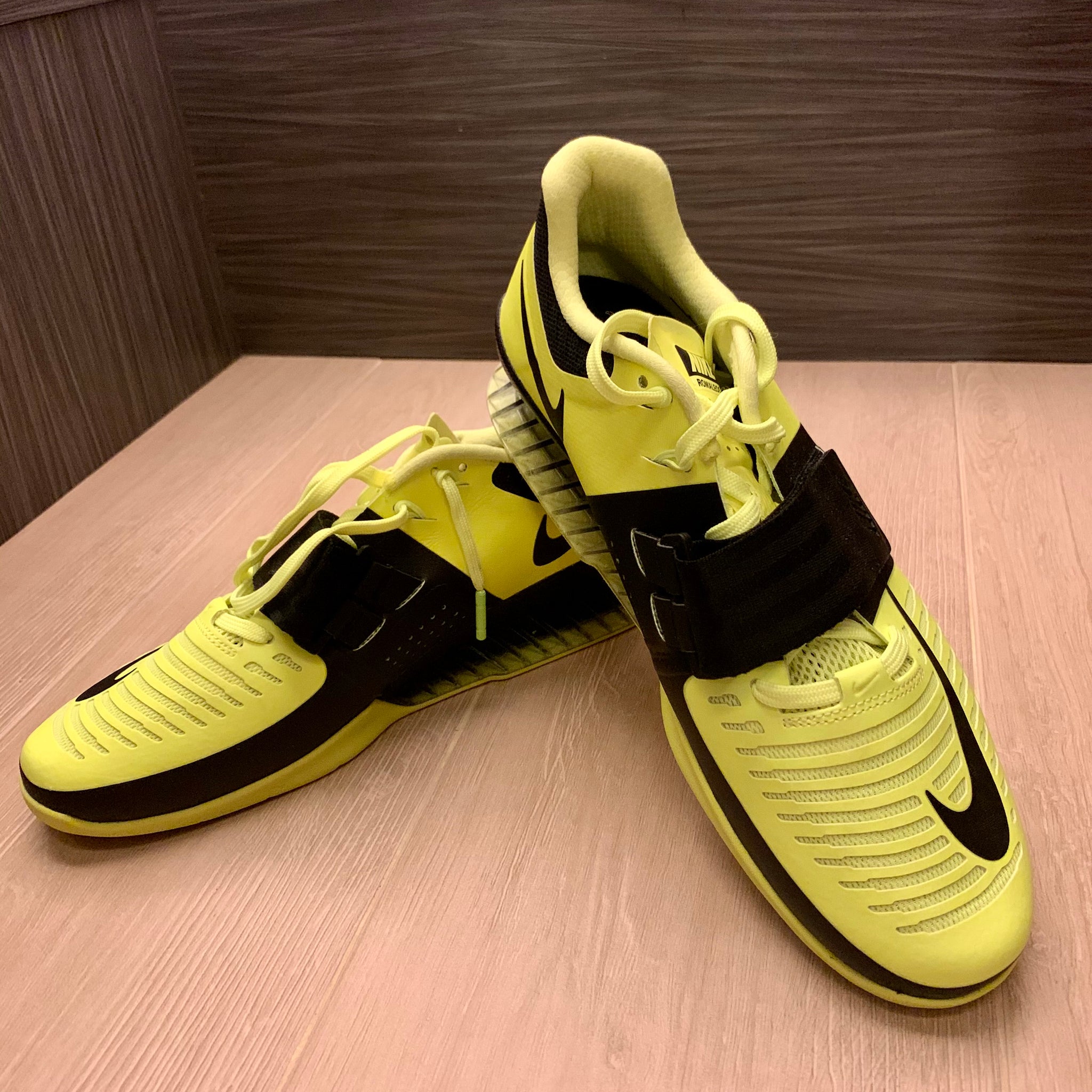 Nike Romaleos 3 Volt (New box) – Hong Kong Weightlifters
