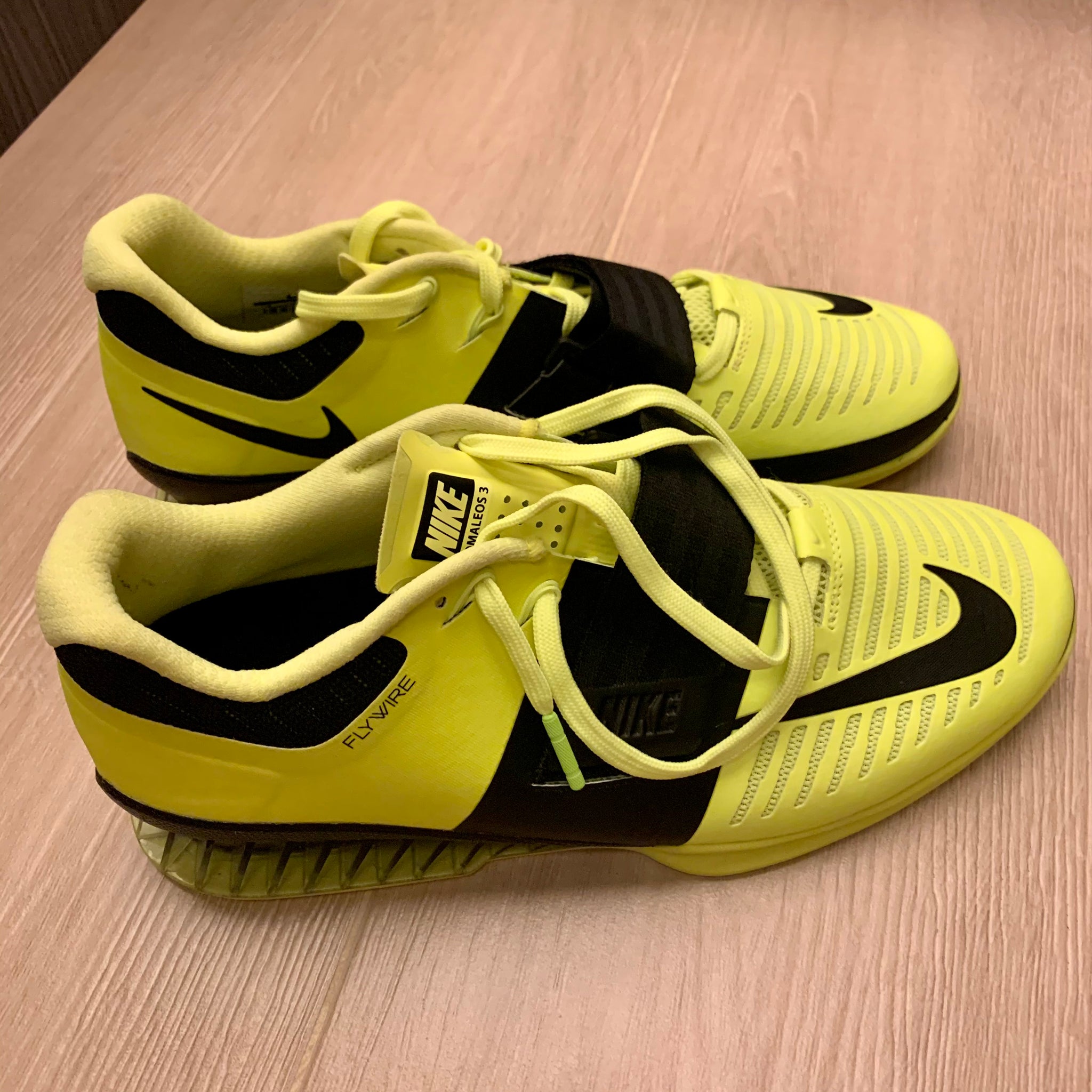 Comprimir zona Maestro Nike Romaleos 3 - Volt US10 (New w/o box) – Hong Kong Weightlifters