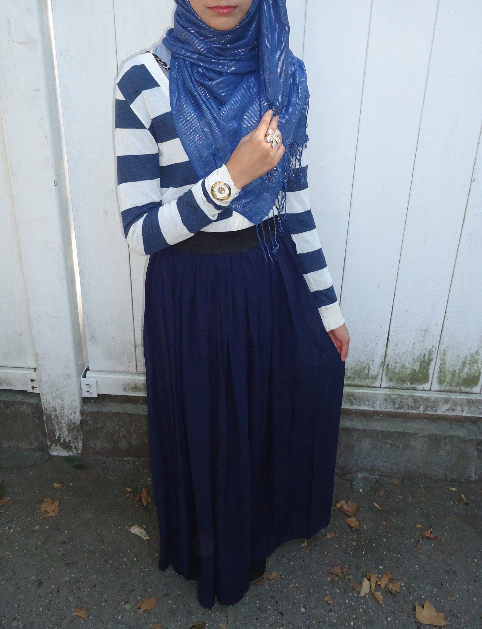 navy blue maxi skirt outfit