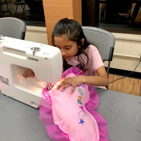 Sewing Class for Kids Aged 8-14 – AnetaArtClasses