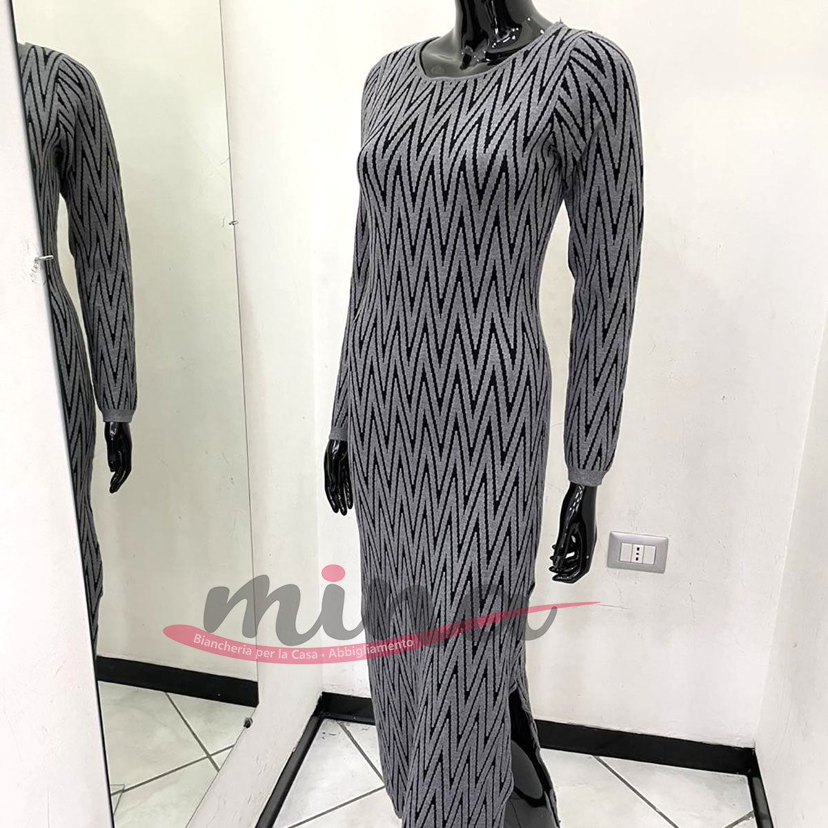 mina store vestito lungo manica lunga in lanetta con spacco ai lati, taglia unica donna