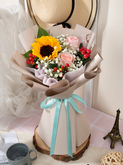 Athena | Single Stalk Sunflower Bouquet with Baby's Breath or