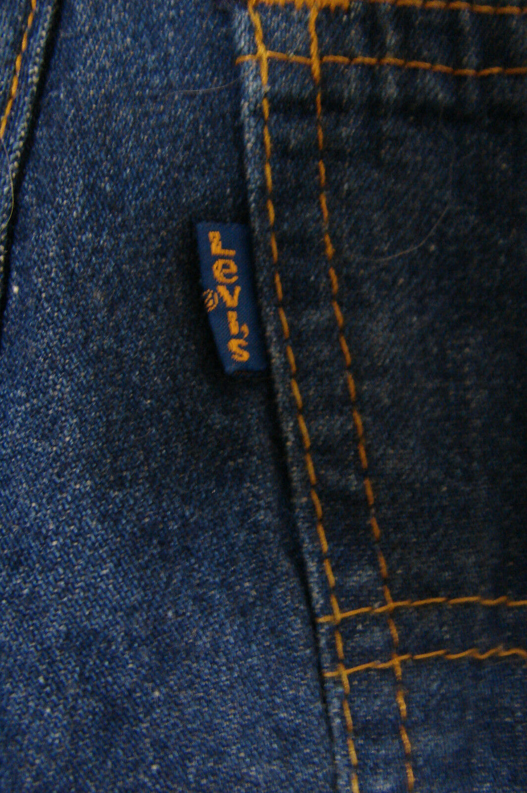 VINTAGE LEVIS JEANS – Designer Rose 