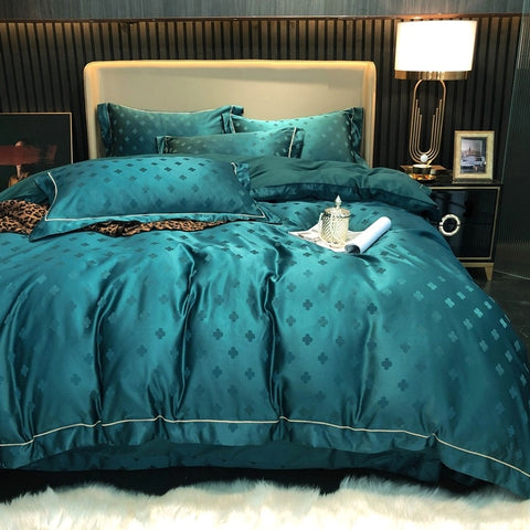 Queen Luxury Double Bed Quilt Embroidery