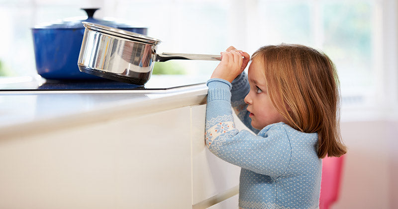 Child danger with hot kitchen stove
