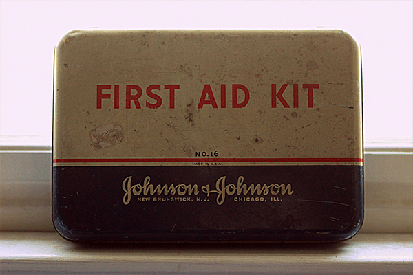 First Aid Kit History: 12 Vintage Johnson & Johnson First Aid Kits
