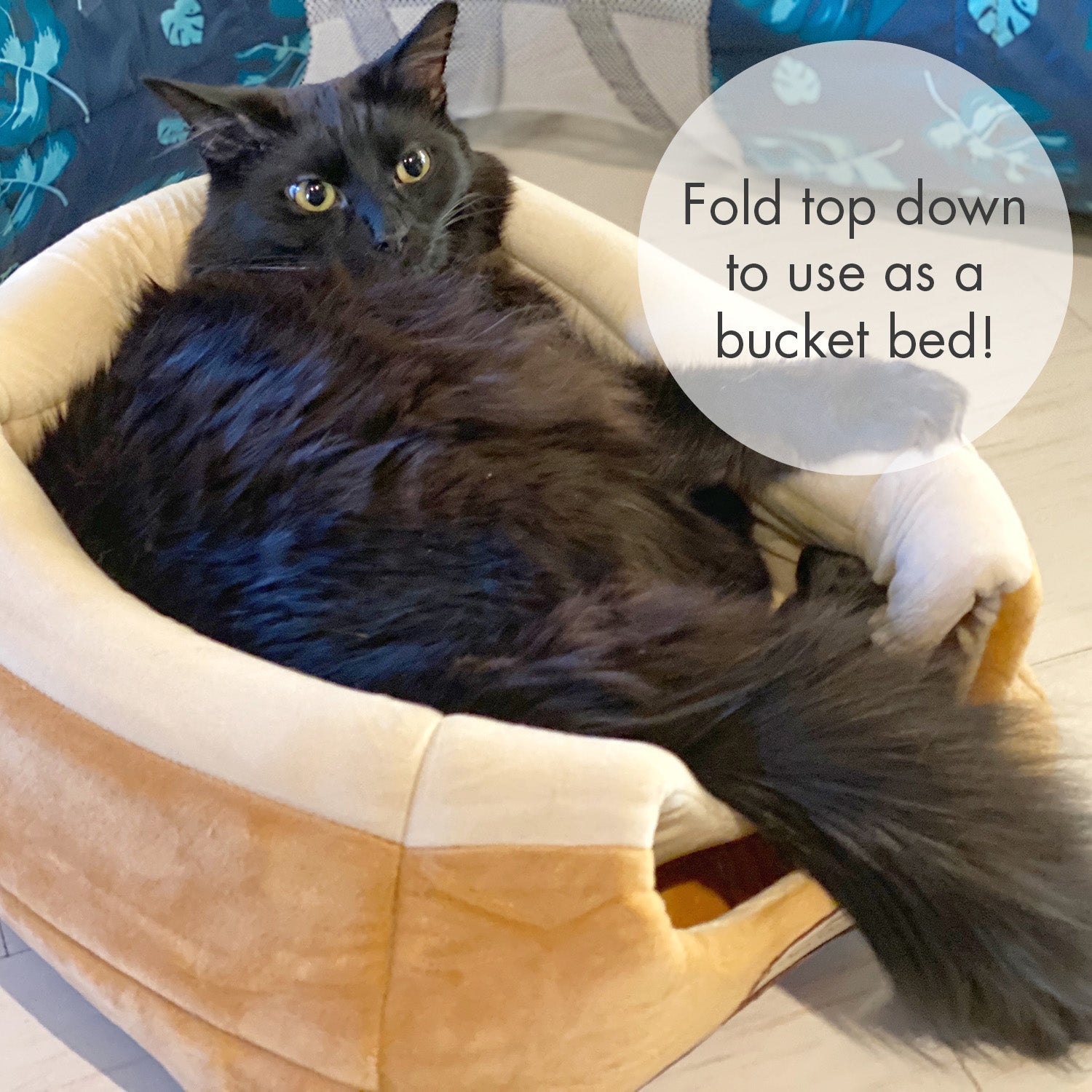 Two-Tone Velvet Convertible Hideaway Cat Bed From Armarkat – Hauspanther